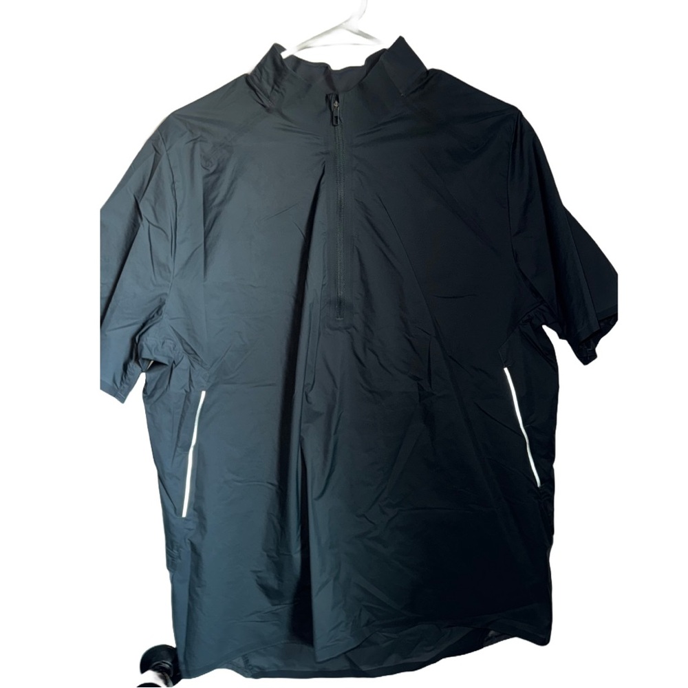 Lululemon Men's Black Lightweight Jacket